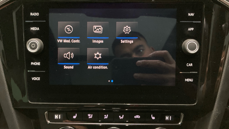 Volkswagen Passat 2.0 TDI SCR 190 R-Line 5dr DSG [Pan Rf] [7 Speed] Diesel Estate